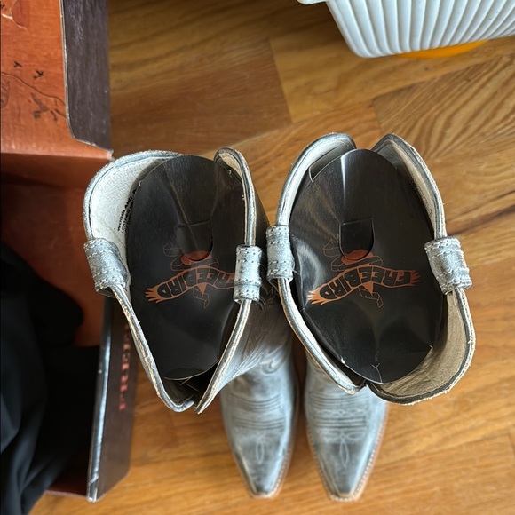 Freebird Black Leather Heeled Boots - Picture 2 of 5